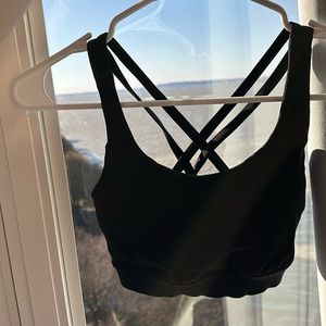 Lululemon Free to Be Bra Size 4
